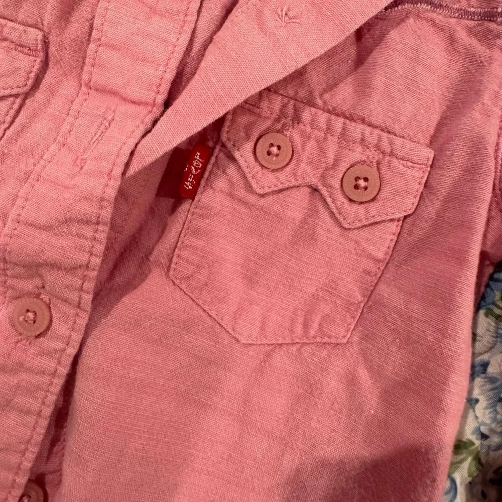 Levi's Pink‎ Kids shirt